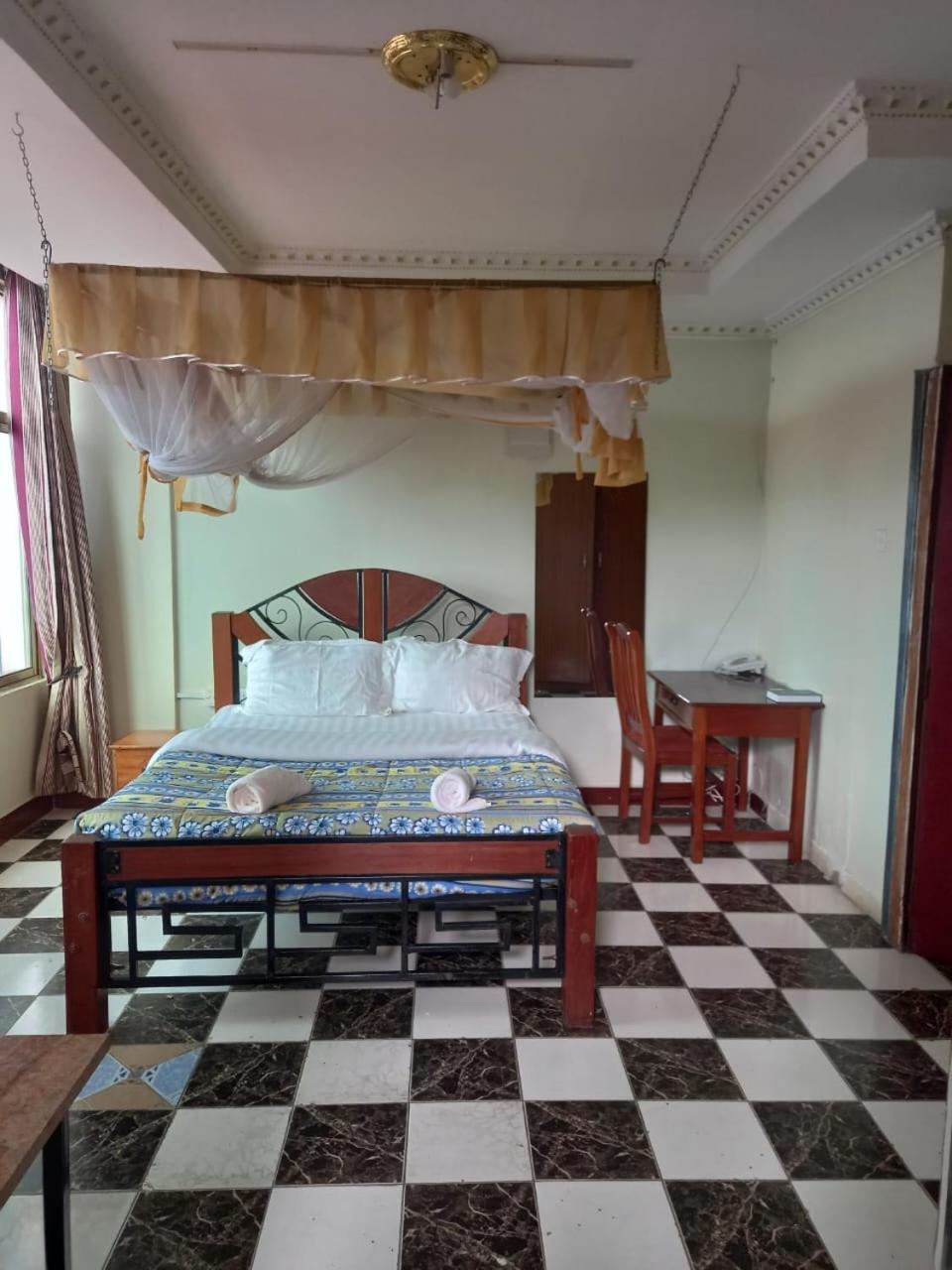 Newstead Hotel Naivasha Luaran gambar